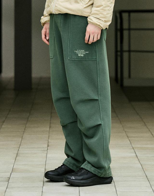 플루크 [26FW] AQE 파라슈트 피그먼트 스웻 팬츠 FTP213 / 4Color 착용컷
