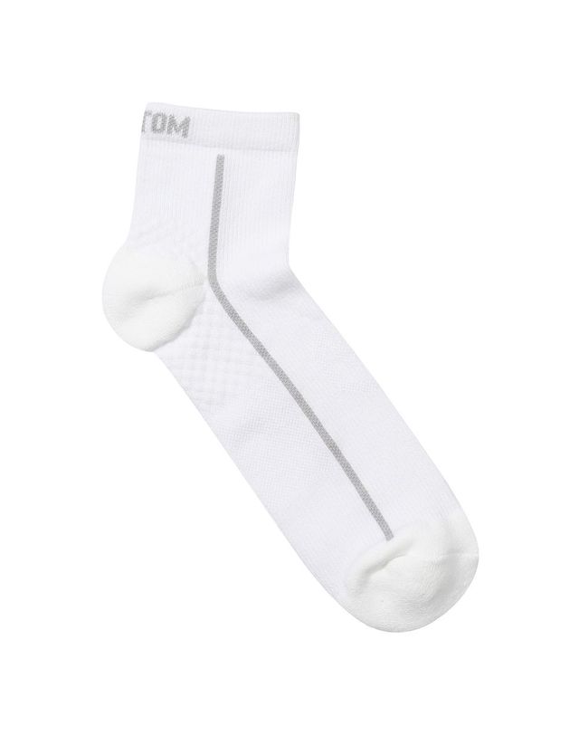 팬텀 남성 로고 라인 쿠션 단목양말 착용컷