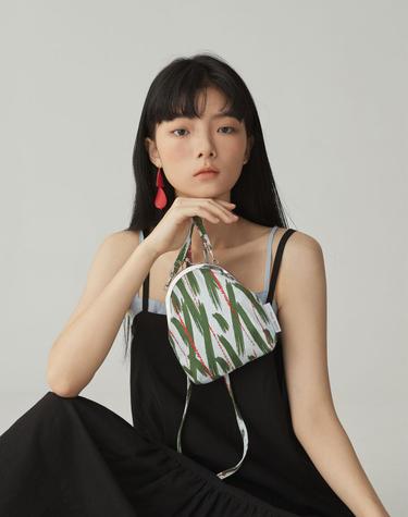 MARI PEBBLE BAG