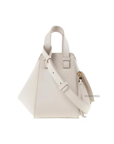 [로에베] FW25 여성 컴팩트 해먹 토트백 A538H13X23 1769