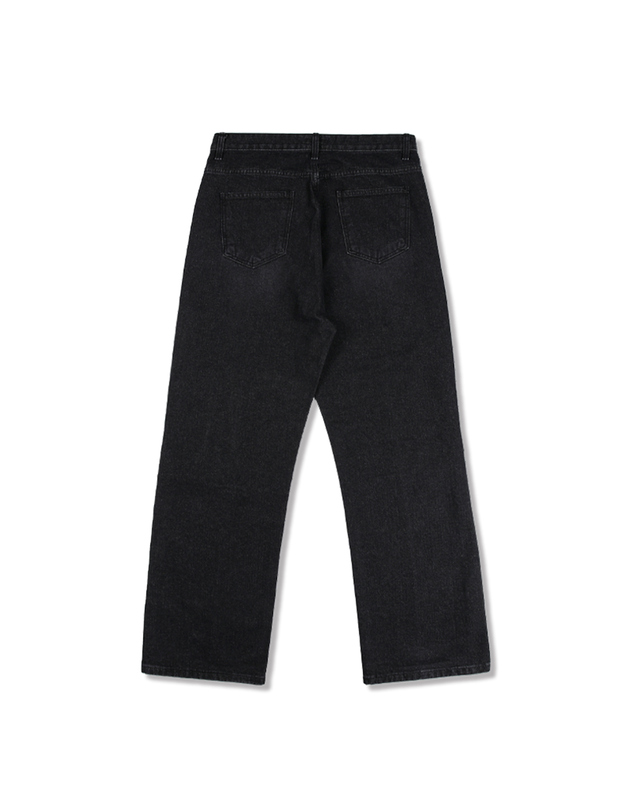 엔피스튜디오 컷 아웃 워싱 와이드 데님팬츠 흑청 착용컷