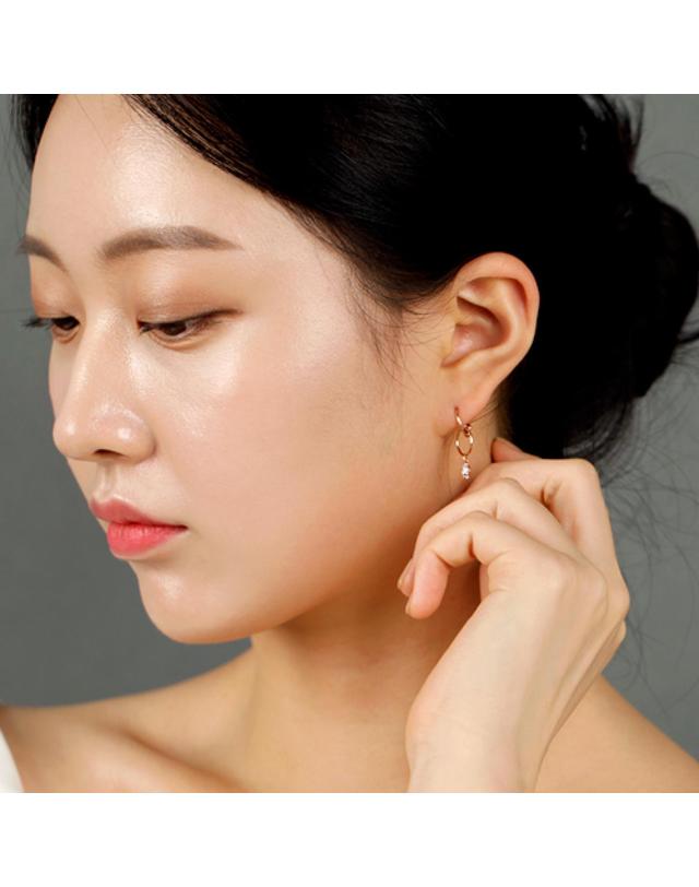 아이비골드 [아이비골드] 14k 에떼르노 귀걸이 E12618 착용컷