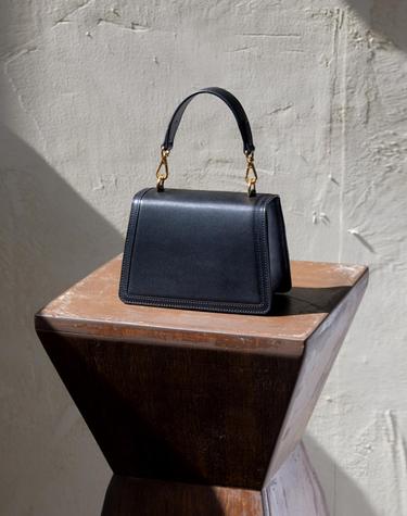 acode bag - line black