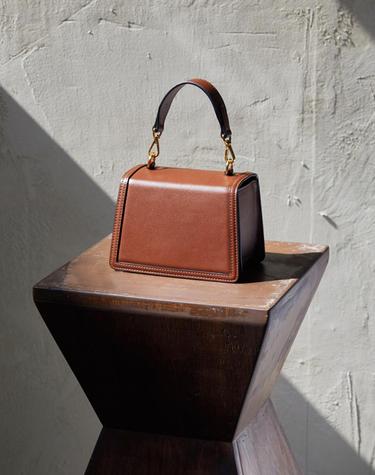 acode bag - line camel