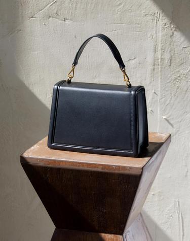 acode mid bag - line black