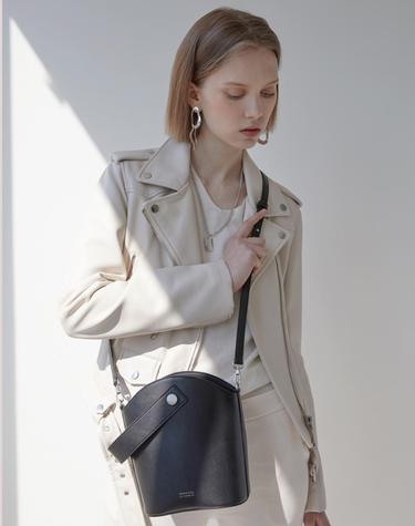 courbe bag - black