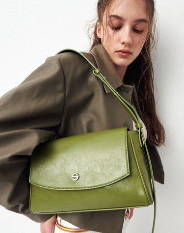 Capture bag mini - crinkle olive