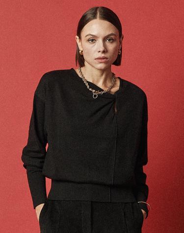 VISCOSE DRAPE KNIT TOP_CLASSIC BLACK