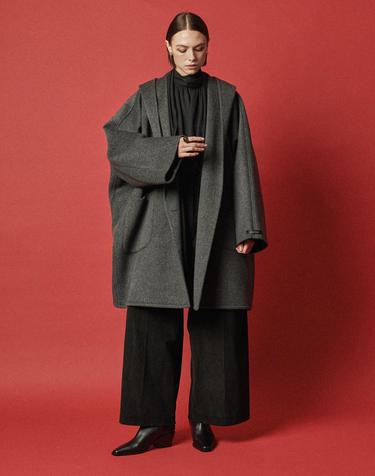 HANDMADE HOODED CAPE COAT_CLASSIC CHARCOAL