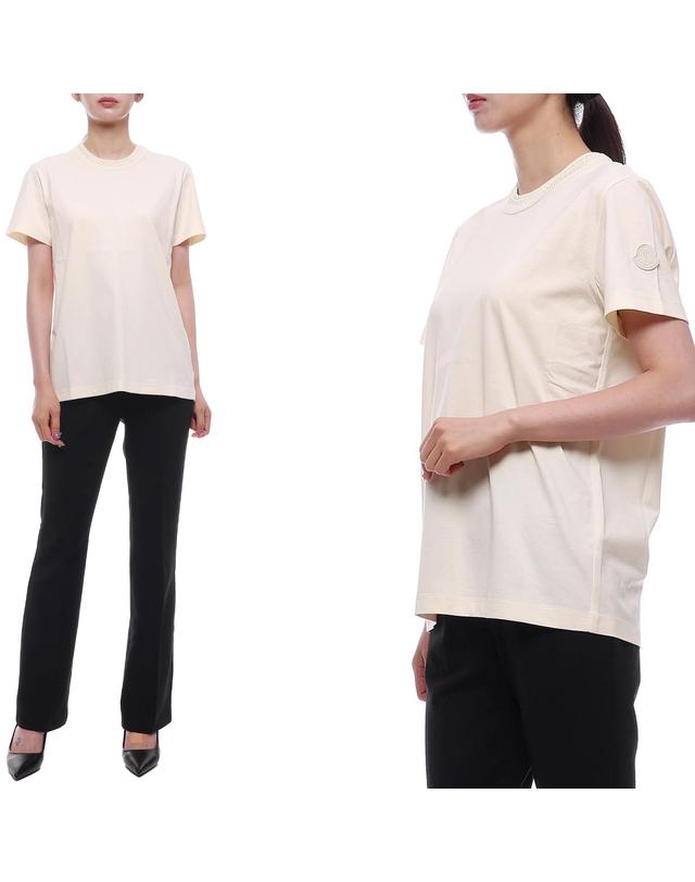 몽클레어 25SS 여성 크로셰 악센트 반팔티셔츠 (8C00043 89ADC 034 25S) 착용컷