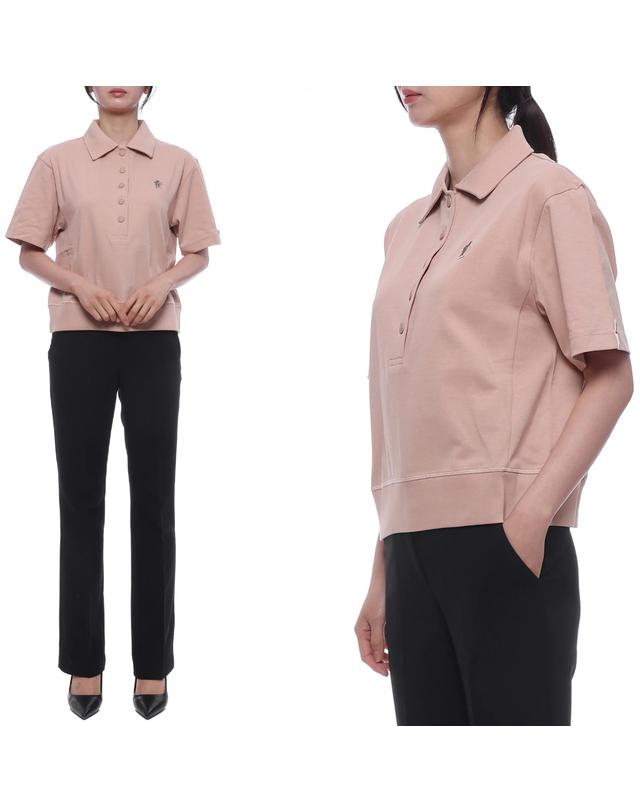 몽클레어 26SS 여성 로고 패치 폴로 반팔티셔츠 (8A00003 89AZ9 51L 26S) 착용컷