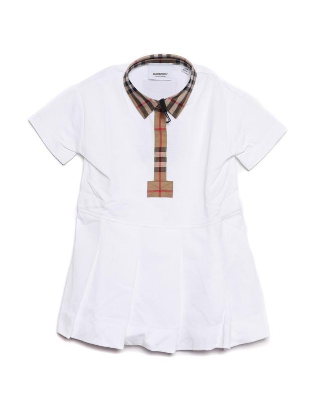 버버리 23SS 빈티지 체크 피케 원피스 (8053564 WHITE 23S) 착용컷