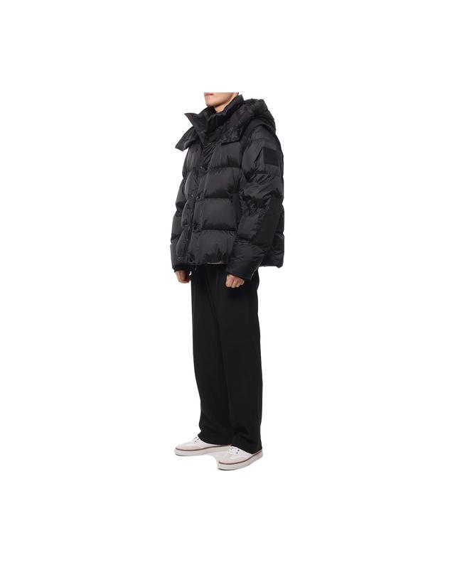 버버리 [유니코] [버버리] 23FW 남성 디태처블 슬리브 후드 패딩 (8059139 BLACK 23F) (8059139 BLACK 23F) 착용컷