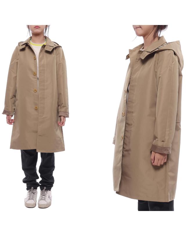 버버리 24FW 후드 카 코트 (8096185 CAMEL 24F) 착용컷