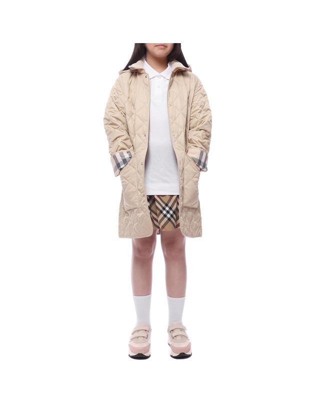 버버리 24FW 코듀로이 다이아몬드 퀼팅 코트 (8092530 PALE STONE 24F) 착용컷