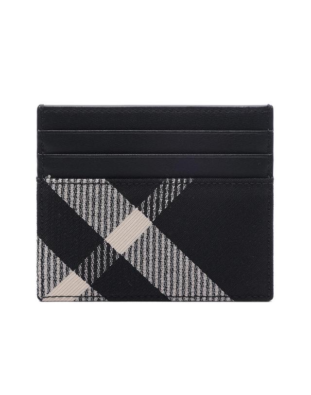 버버리 25SS 남성 체크 카드지갑 (8089782 BLACK CALICO 25S) 착용컷