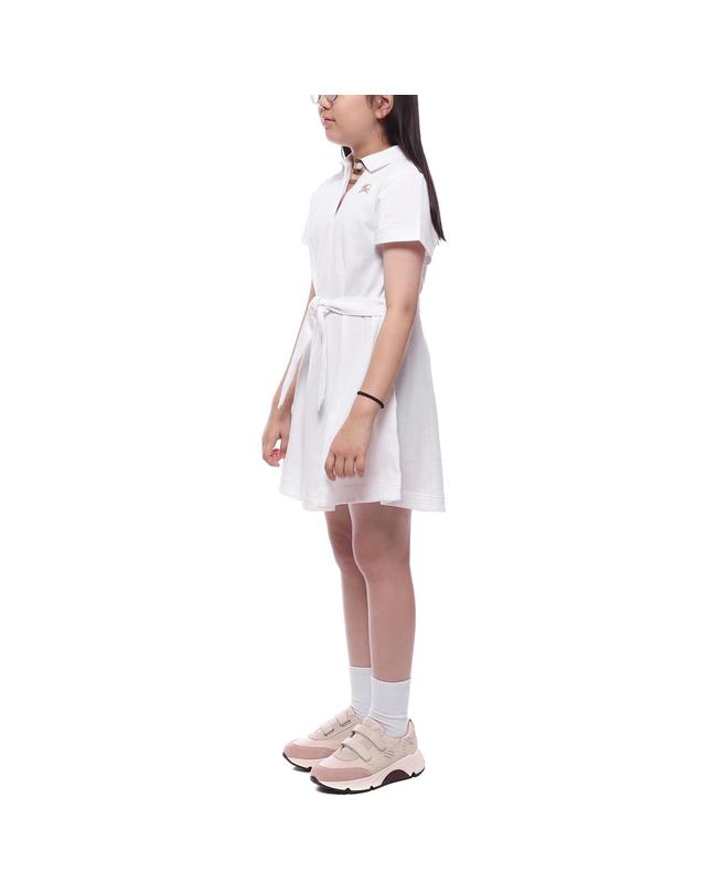 버버리 25SS 로고 자수 폴로 원피스 (8105088 WHITE 25S) 착용컷
