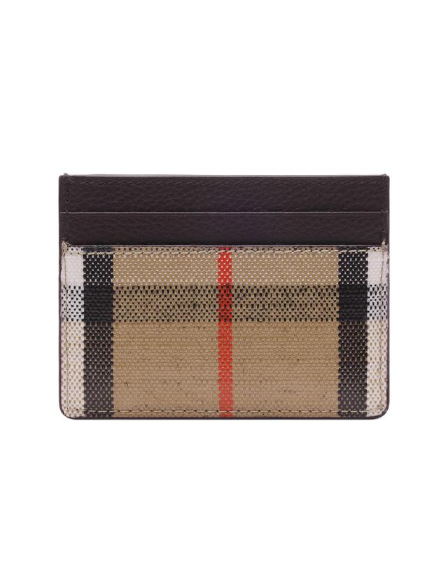 버버리 25FW 여성 하이랜드 카드지갑 (8112285 SAND 25F) 착용컷