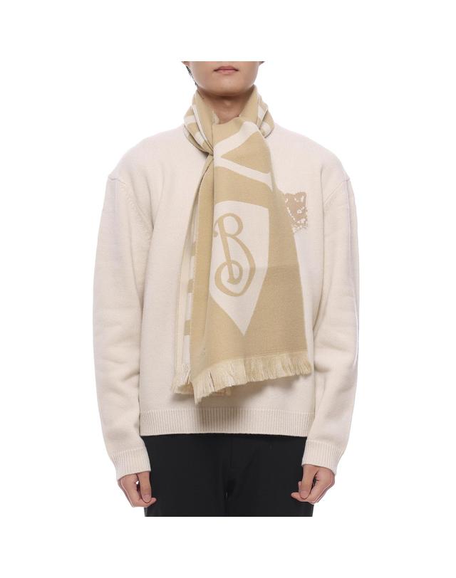 버버리 25FW 남성 로고 울 머플러 (8109562 SAND M 25F) 착용컷