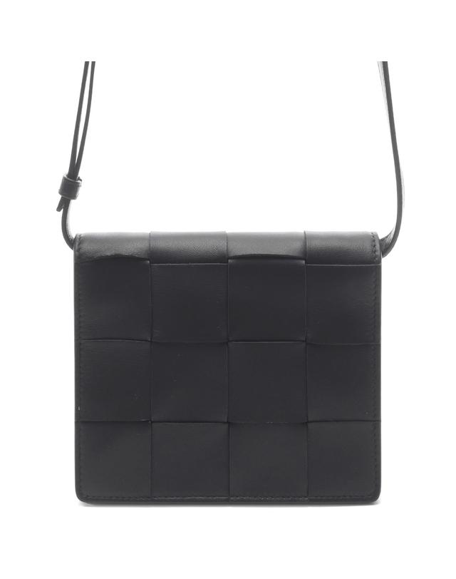 보테가 베네타 24SS 여성 카세트 미니 크로스백 (574051 VMAY1 8803 24S) 착용컷