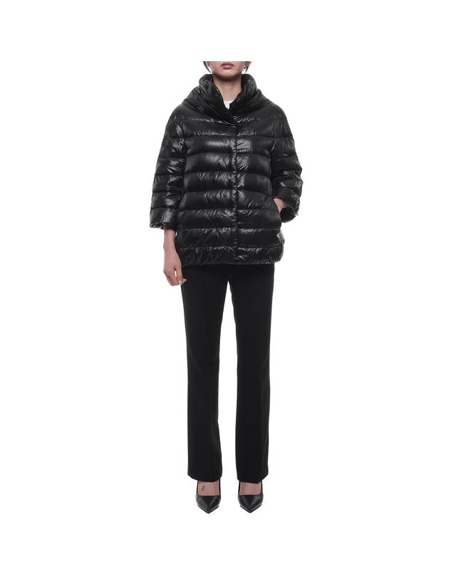 에르노 26FW 여성 AMINTA 케이프 다운 패딩 (PI0043DIC 12017Z 9300 26F) 착용컷