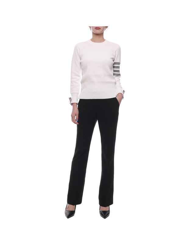 톰브라운 24FW 여성 밀라노 스티치 니트 (FKA239A 00219 100 24F) 착용컷