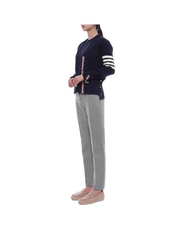 톰브라운 25FW 여성 밀라노 스티치 가디건 (FKC207A 00219 415 25F) 착용컷