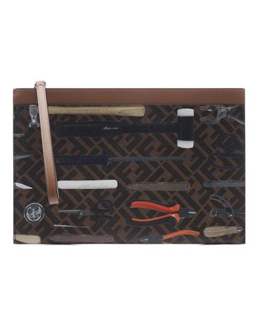 24SS 남성 툴 프린트 미디엄 클러치백 (7N0134 ARAP F1NVY 24S)