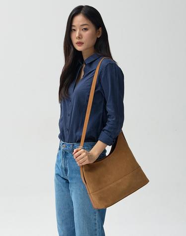 Lea REVERSIBLE SHOULDER BAG Beige AP71-2668-GS