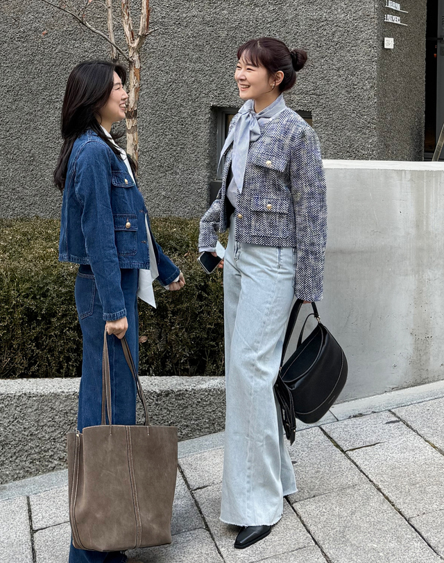 바네사브루노 라이트블루 면 와이드 데님 팬츠 밝은 블루 착용컷