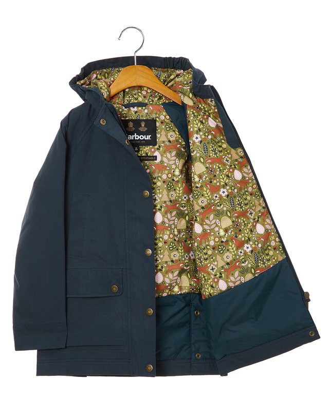 바버 [Barbour Kids] 바버 키즈 네이비 Winter Beadnell 점퍼 착용컷