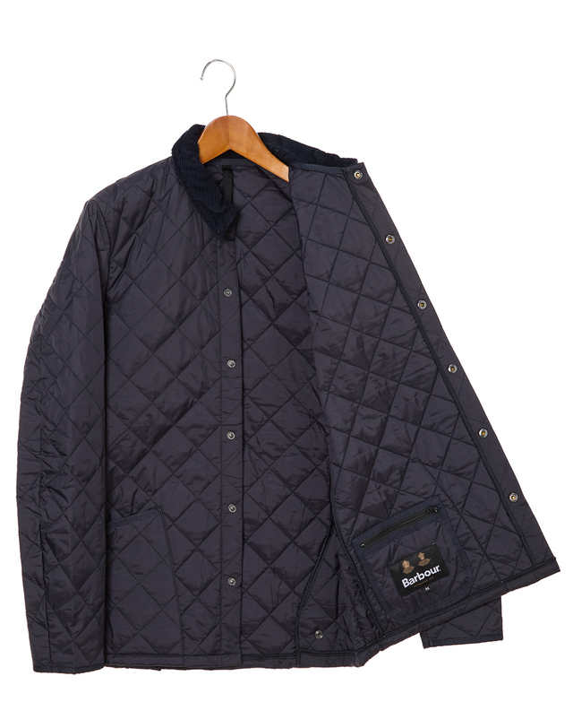 바버 남성 네이비 Heritage Liddesdale 퀼팅 자켓 착용컷