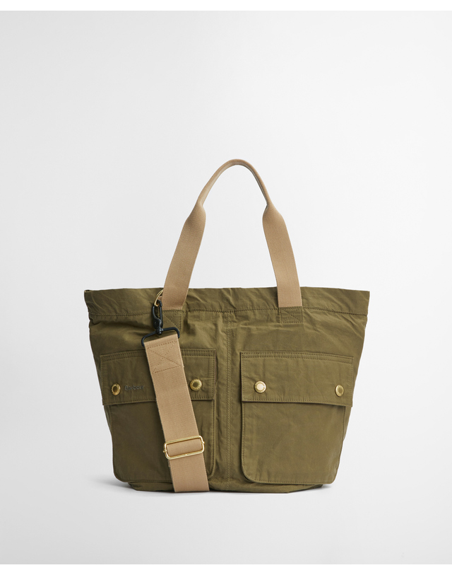 바버 남성 카키 Transport Carry All 토트백 초록 착용컷