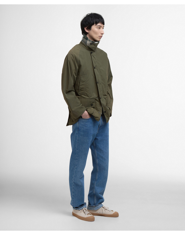 바버 [BEST SALE]남여공용 카키 Classic Bedale Lightweight Showerproof 비데일 자켓 초록 착용컷