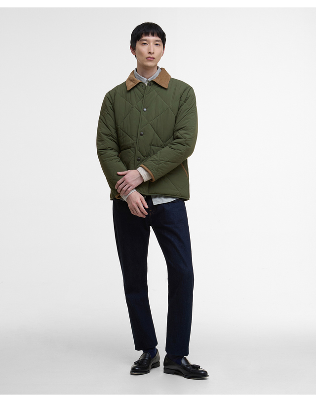 바버 [BEST] 남성 올리브 Modified Short Liddesdale 퀼팅 자켓 진한 연두 착용컷