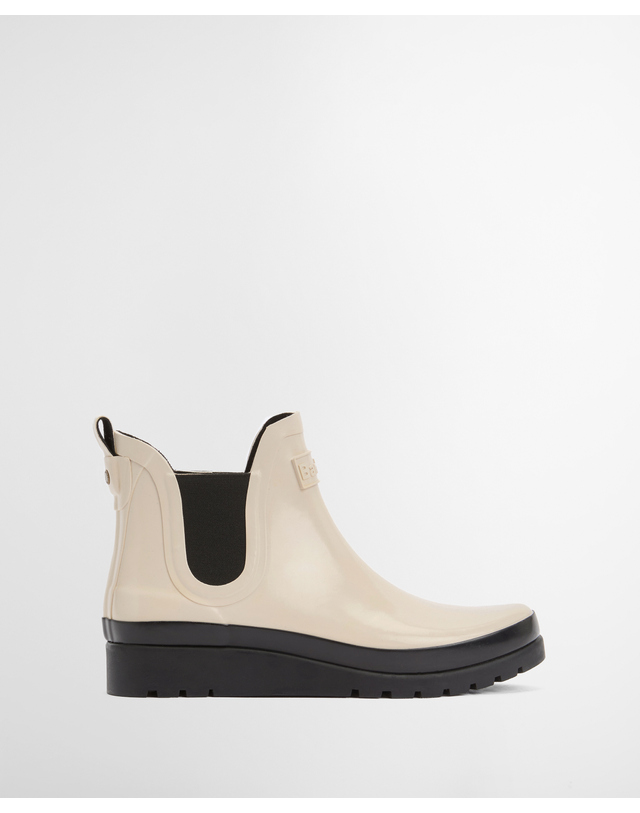 바버 [Barbour x Alexa] 여성 크림 Lou Wedge 레인부츠 착용컷