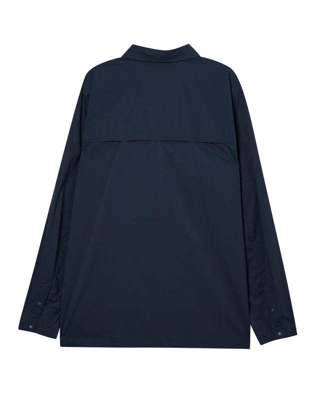 티톤 브로스 Sweet Water Shirt 밝은 네이비 착용컷