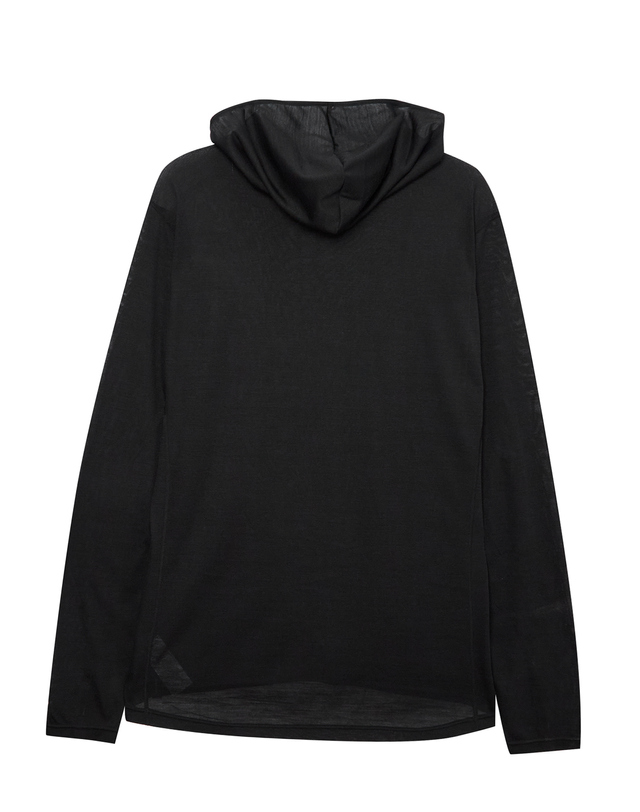 티톤 브로스 Axio Lite Hoody 블랙 착용컷