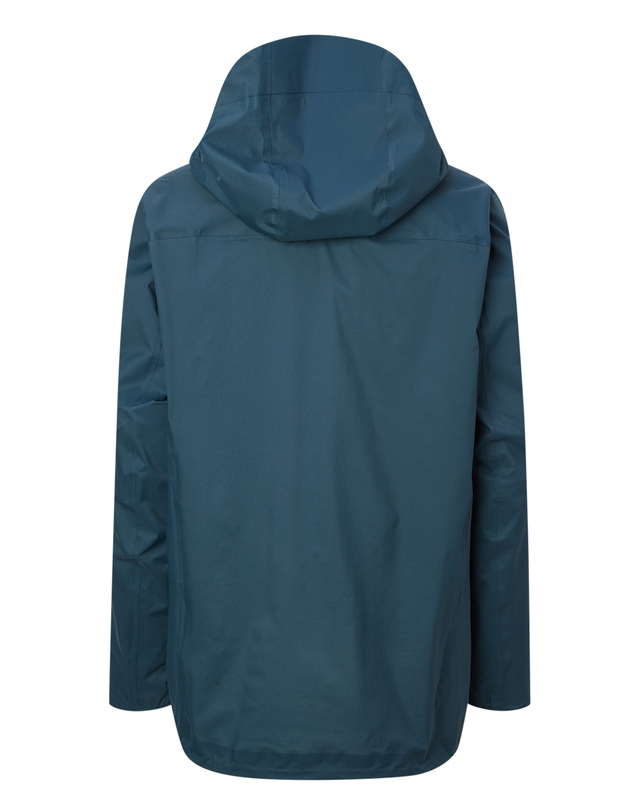 티톤 브로스 Zero-G 3L Jacket 밝은 네이비 착용컷