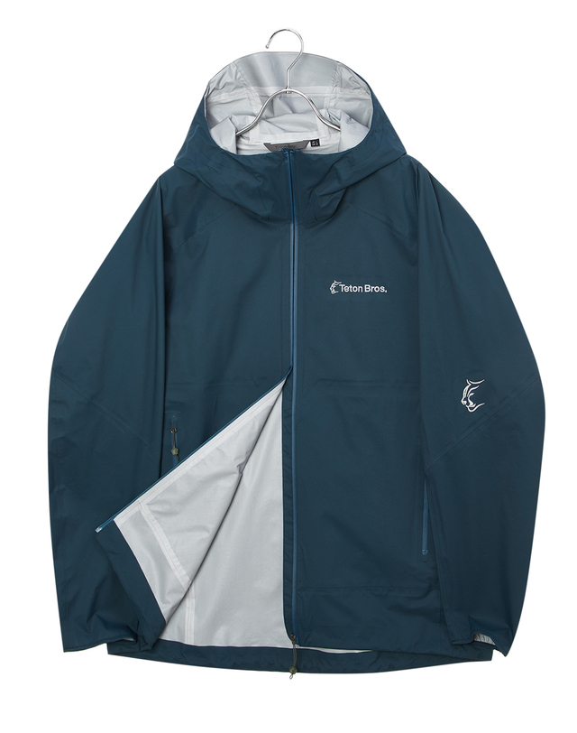 티톤 브로스 Zero-G 3L Jacket 밝은 네이비 착용컷