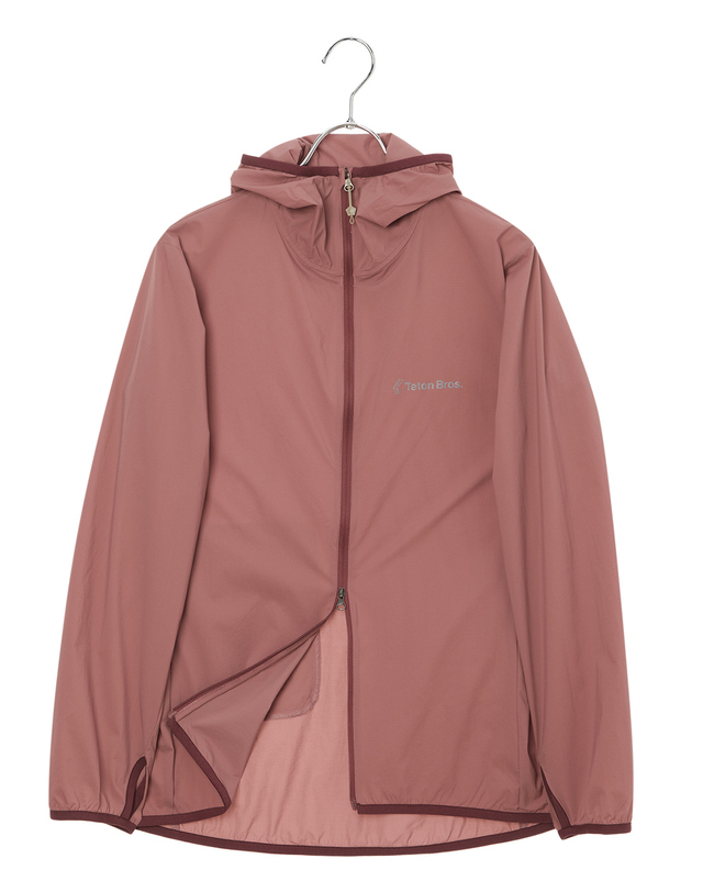 티톤 브로스 [초경량]여성 Wind River Hoody 진한 레드 착용컷