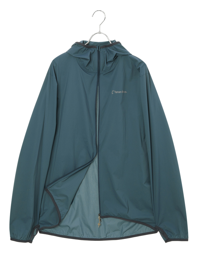 티톤 브로스 [초경량]Wind River Hoody 밝은 네이비 착용컷