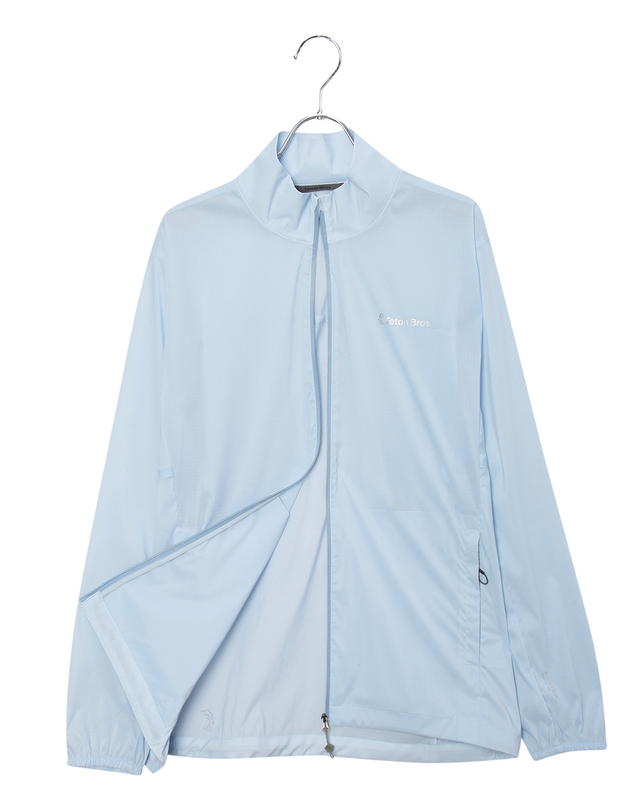 티톤 브로스 Alive Windshell Jacket 밝은 블루 착용컷