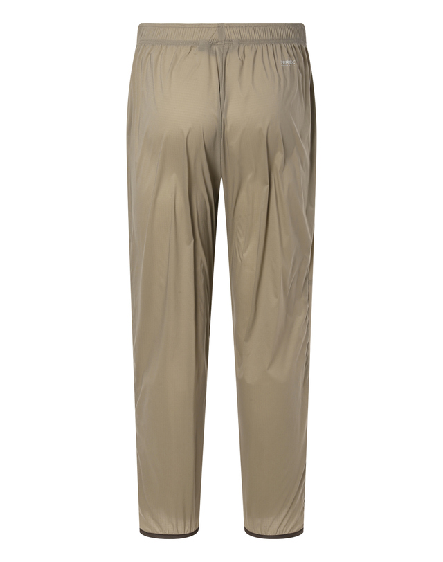 티톤 브로스 Alive Windshell Jogger Relax 베이지 착용컷