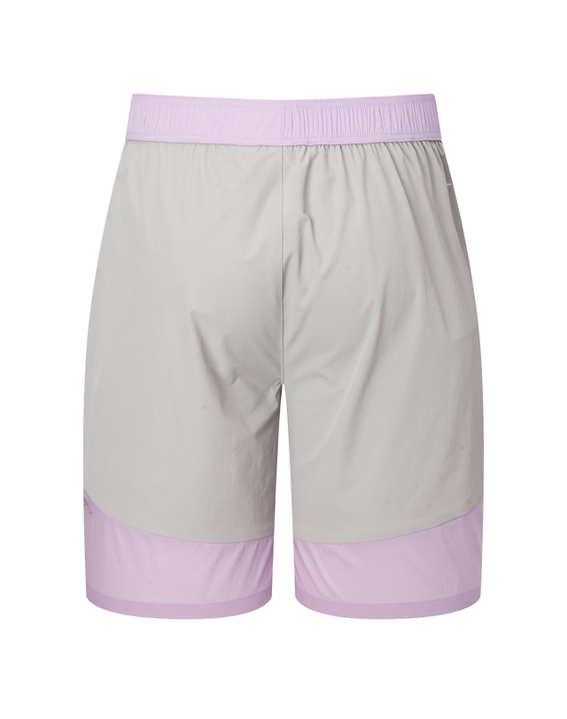 티톤 브로스 Alive Windshell Short 9 밝은 퍼플 착용컷