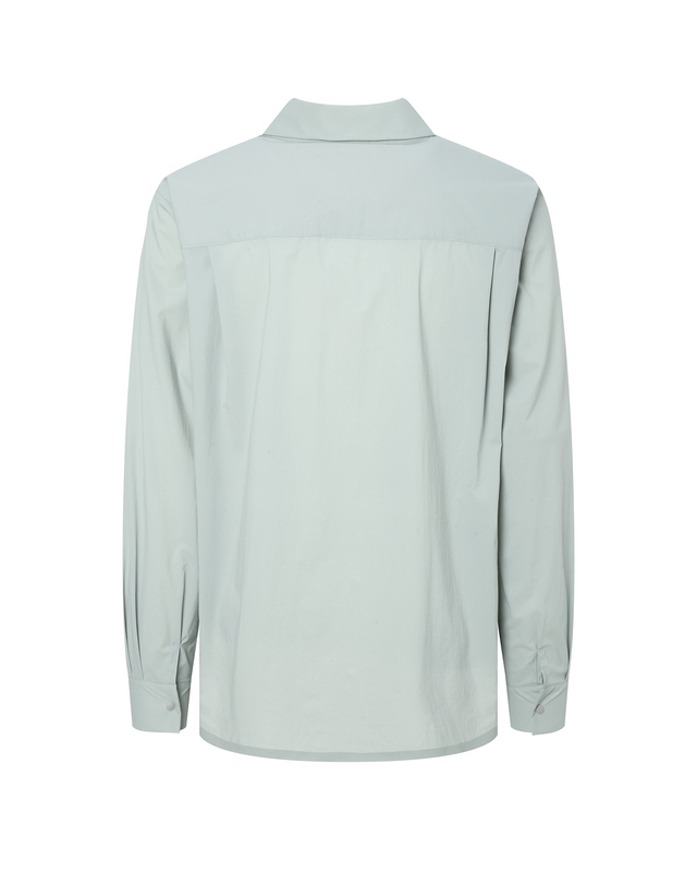 티톤 브로스 Sweet Water Shirt 밝은 그레이 착용컷