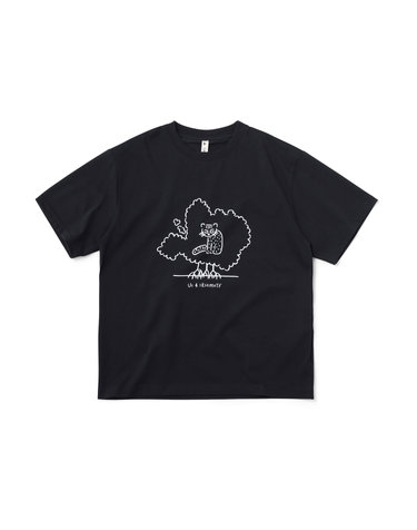 US4 OC/RP IRIOMOTE CAT TEE (BLACK)