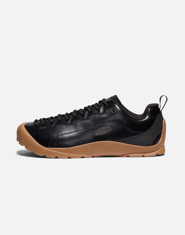 킨 [KEEN X HIGHSNOBIETY_JASPER] 블랙 여성 스니커즈 착용컷