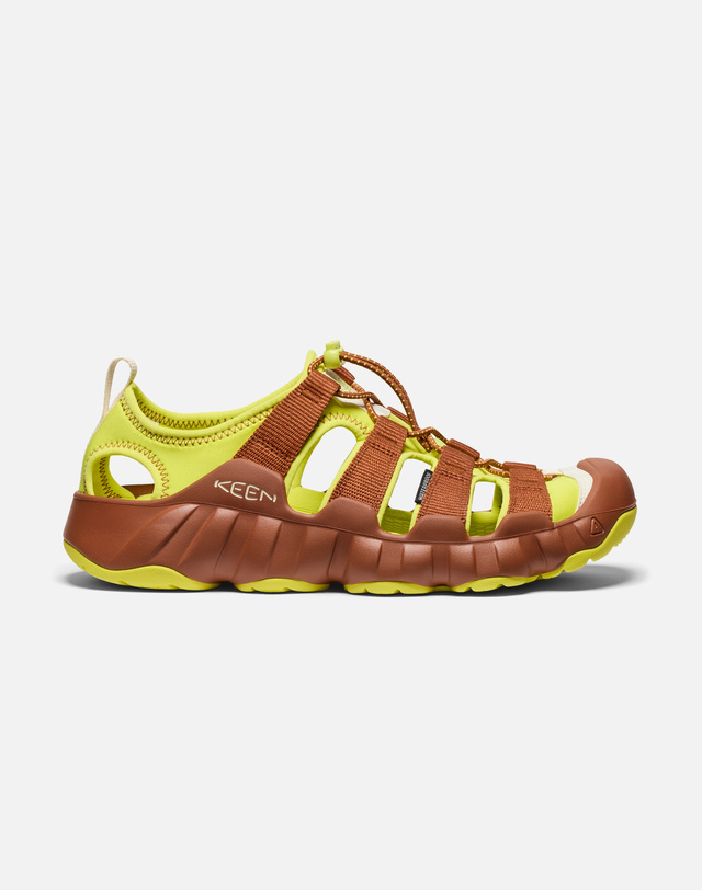 킨 [KEEN X HIKING PATROL][하이퍼포트 H2] 노랑 남성 샌들 착용컷