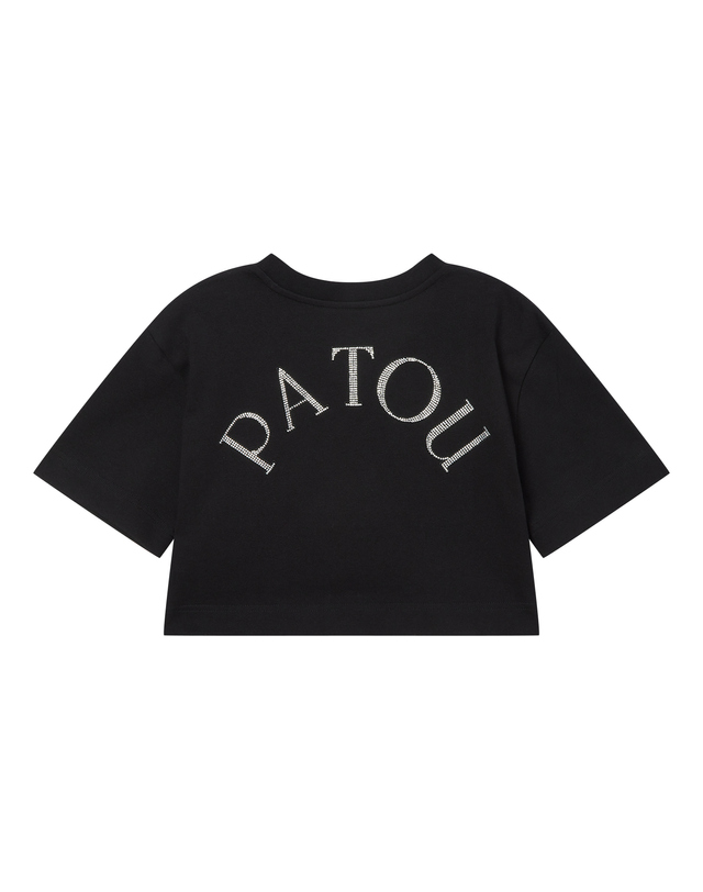 빠투 [PATOU] 블랙 로고장식 면 반팔티셔츠 착용컷